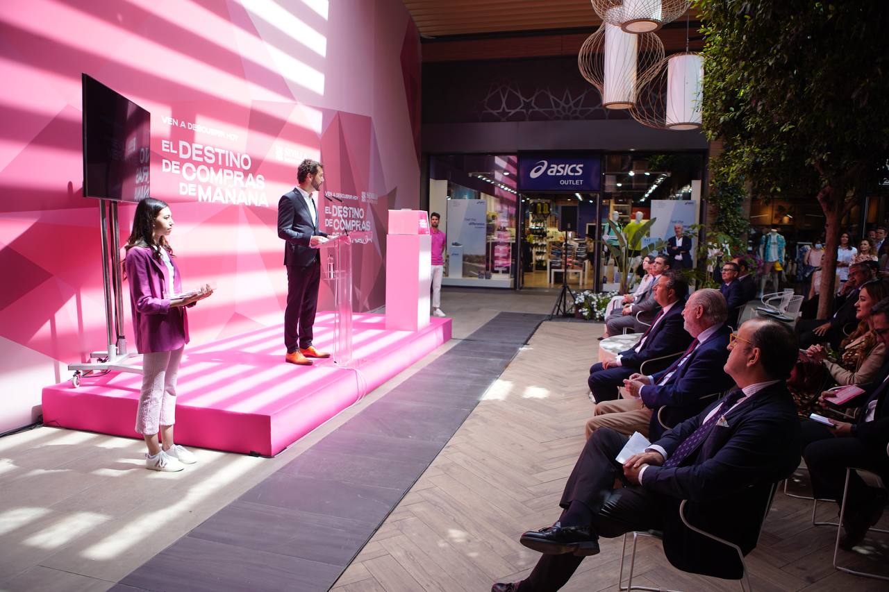 VÍA invertirá millones en su centro comercial Sevilla Fashion Outlet - Negocios